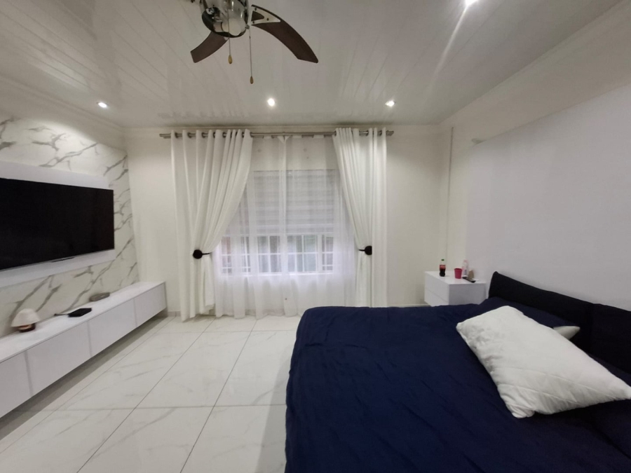 3 Bedroom Property for Sale in Boschdal North West